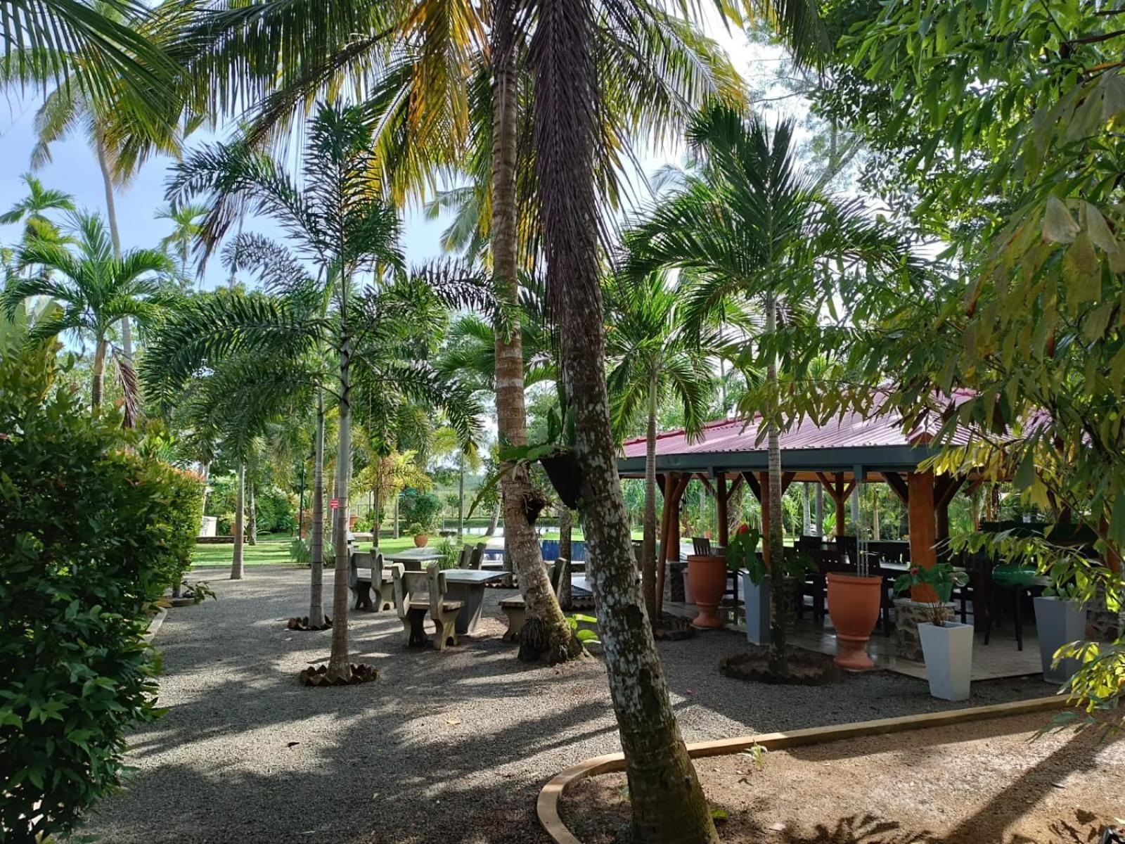 Avalon Village Resort إندوروفا المظهر الخارجي الصورة